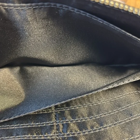 NWOT Coach large wallet with wrist leash - Picture 13 of 15